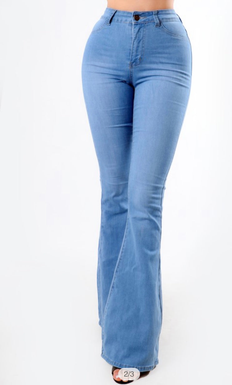 High-Rise Flared Jeans (Reg Size)